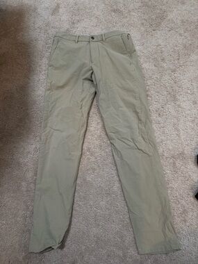 Lululemon Men’s Work and Golf Pants